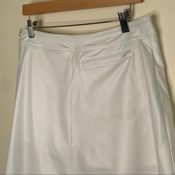G/FORE Effortless Skort - size large - Picture 7 of 14